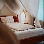 아파트 Wellness Paradise Mit Whirlpool 보훔