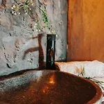 Wellness Paradise Mit Whirlpool *